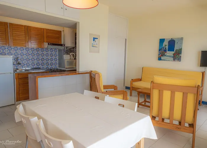 Sea View 8e Apartment